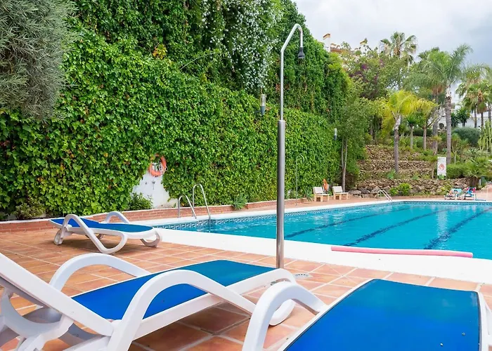 Tranquil 2 Bdrm Peaceful W/ 2 Pools