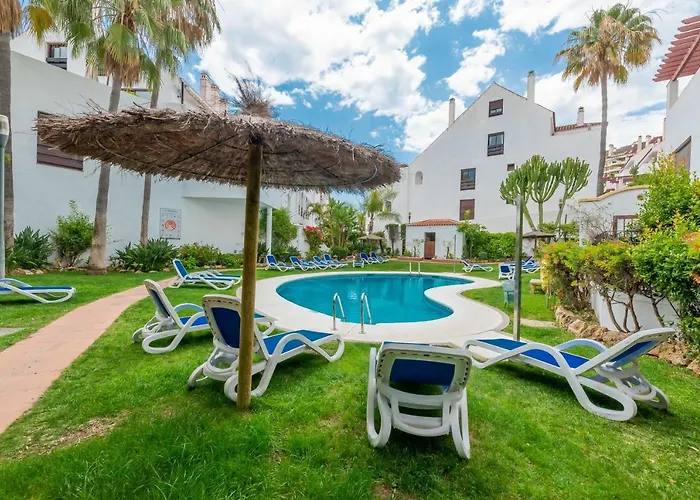 Apartament Tranquil 2 Bdrm Peaceful W/ 2 Pools Marbella
