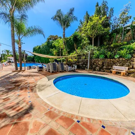 Tranquil 2 Bdrm Peaceful W/ 2 Pools 公寓 马尔韦利亚