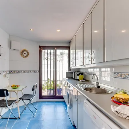 Tranquil 2 Bdrm Peaceful W/ 2 Pools *